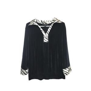 Kiara Women's Shirt Size XL